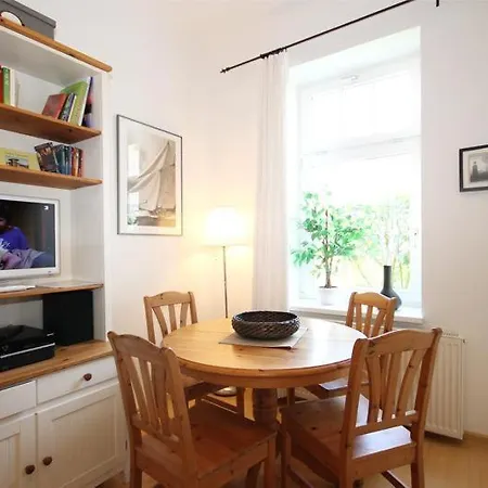 Appartementhaus Strandstrasse 32