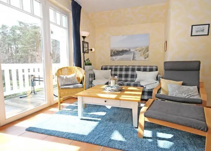 Apartment Appartementhaus Strandstrasse 32 Kuehlungsborn